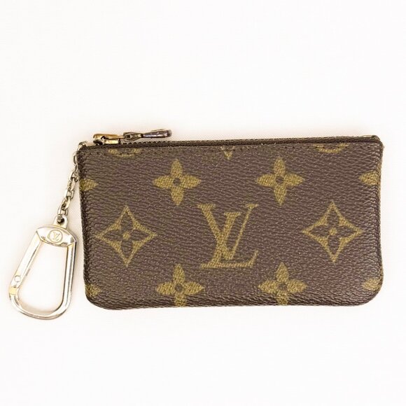 Louis Vuitton Monogram Key Pouch - Picture 4 of 14